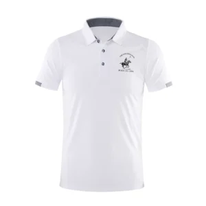 Polo blanco clásico elegante